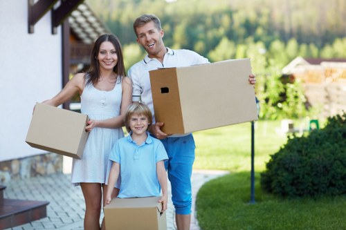 Student moving service supporting a West Ham relocation